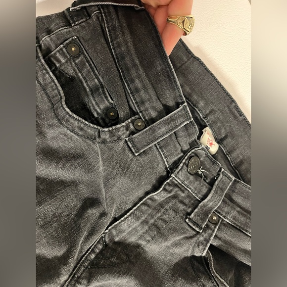 True Religion Jeans. - Picture 2 of 2